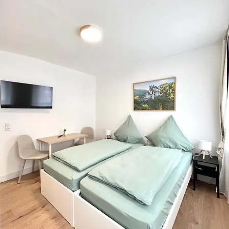 In Brunnenstrasse 民宿 布劳巴赫