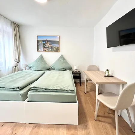 In Brunnenstrasse 民宿 布劳巴赫